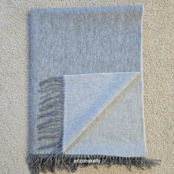 NWOT Reiss Cashmere Fringed Scarf 2-tone Grey - Picture 1 of 10